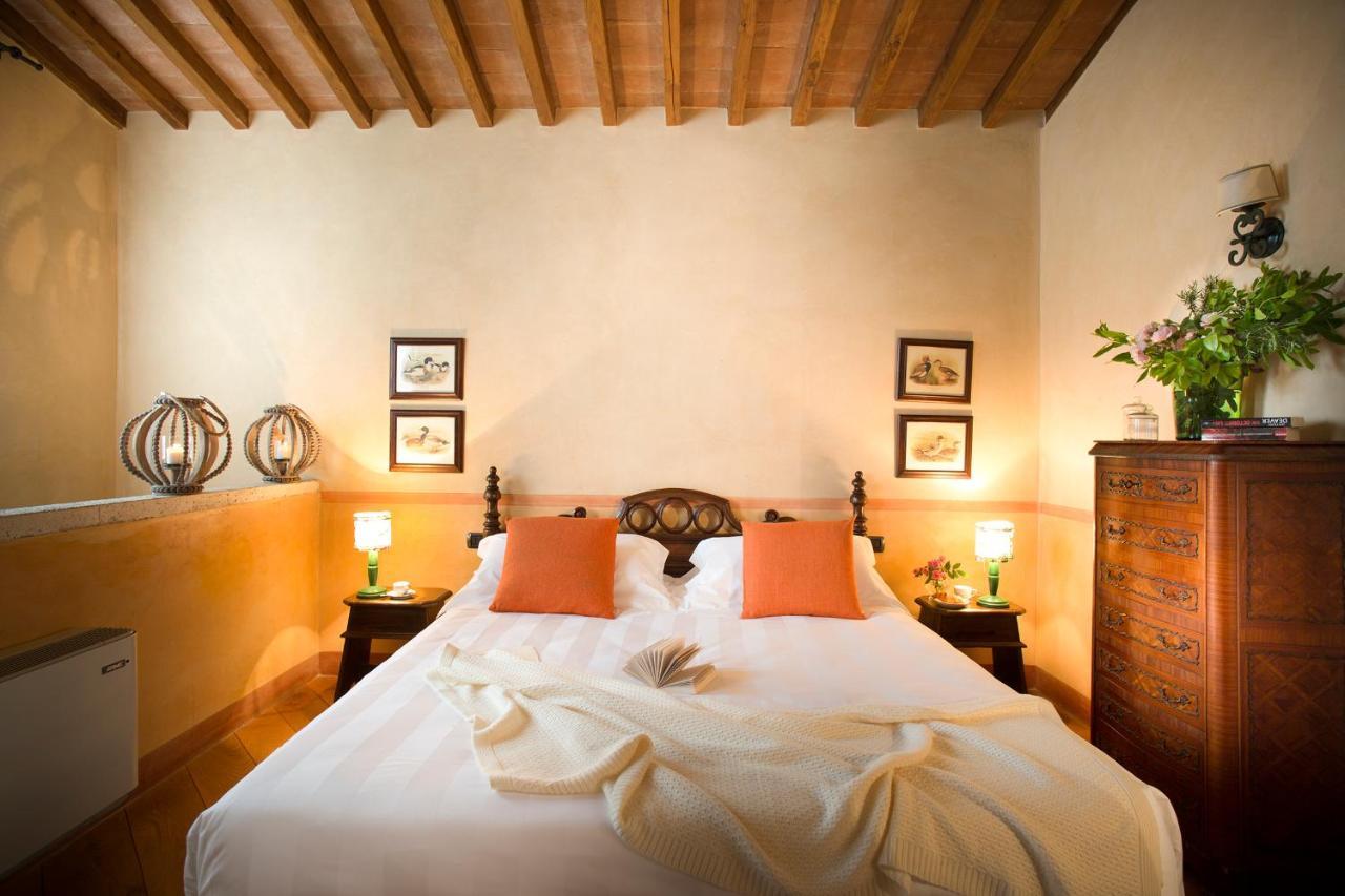 La Canonica Di Cortine Guest House Barberino Val d'Elsa Luaran gambar